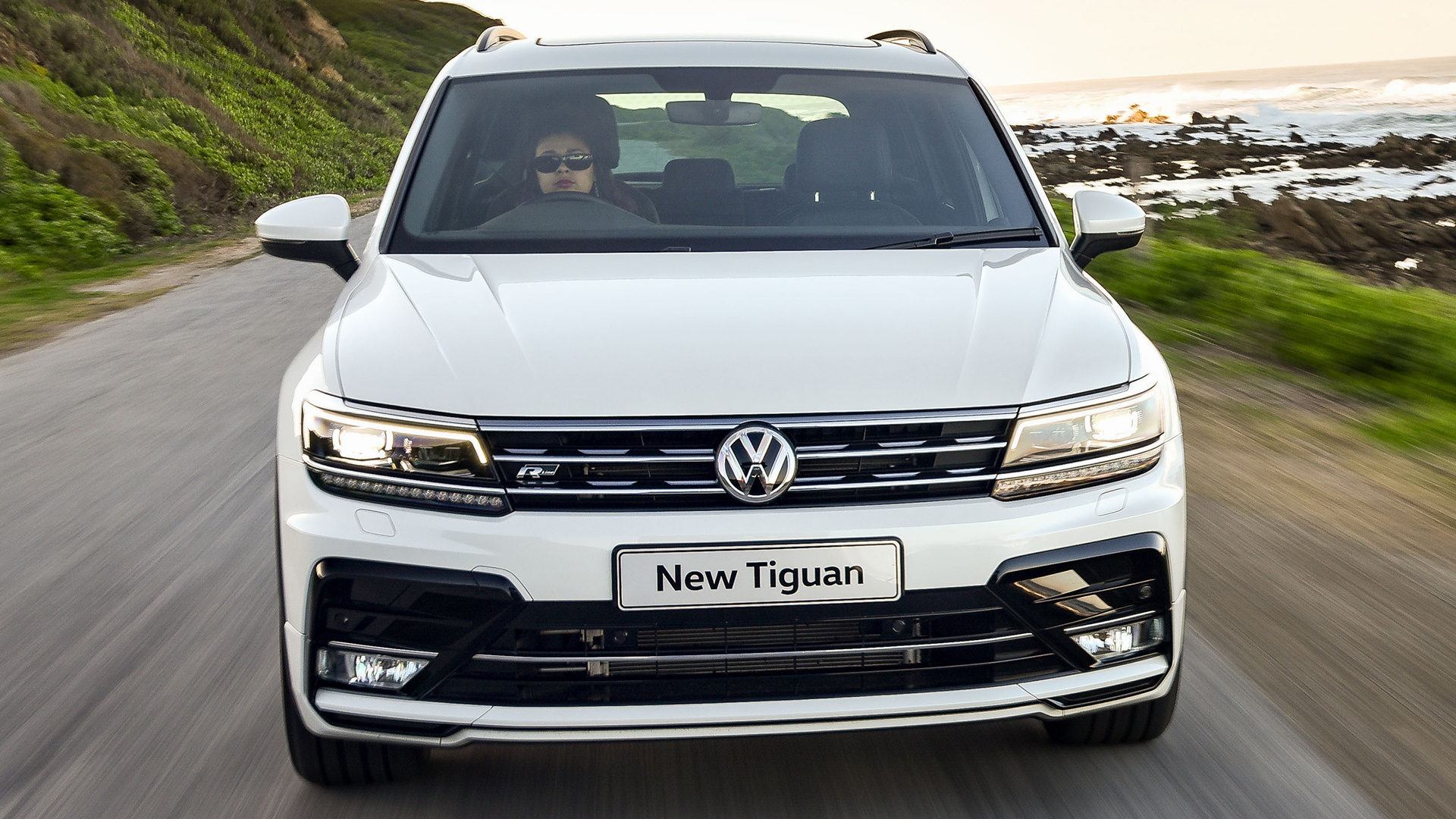 Volkswagen Tiguan R-Line Wallpapers