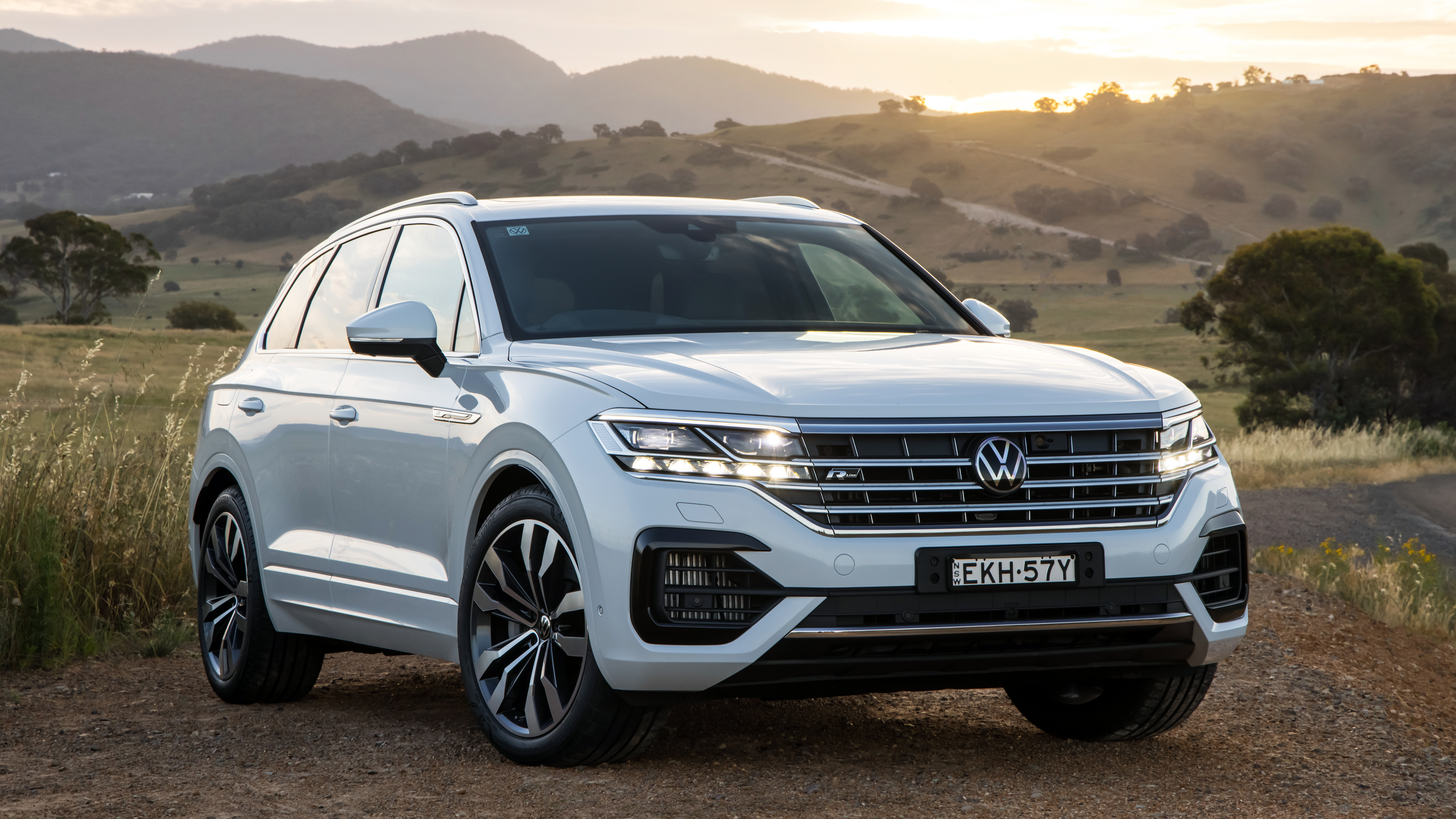 Volkswagen Touareg R-Line Wallpapers