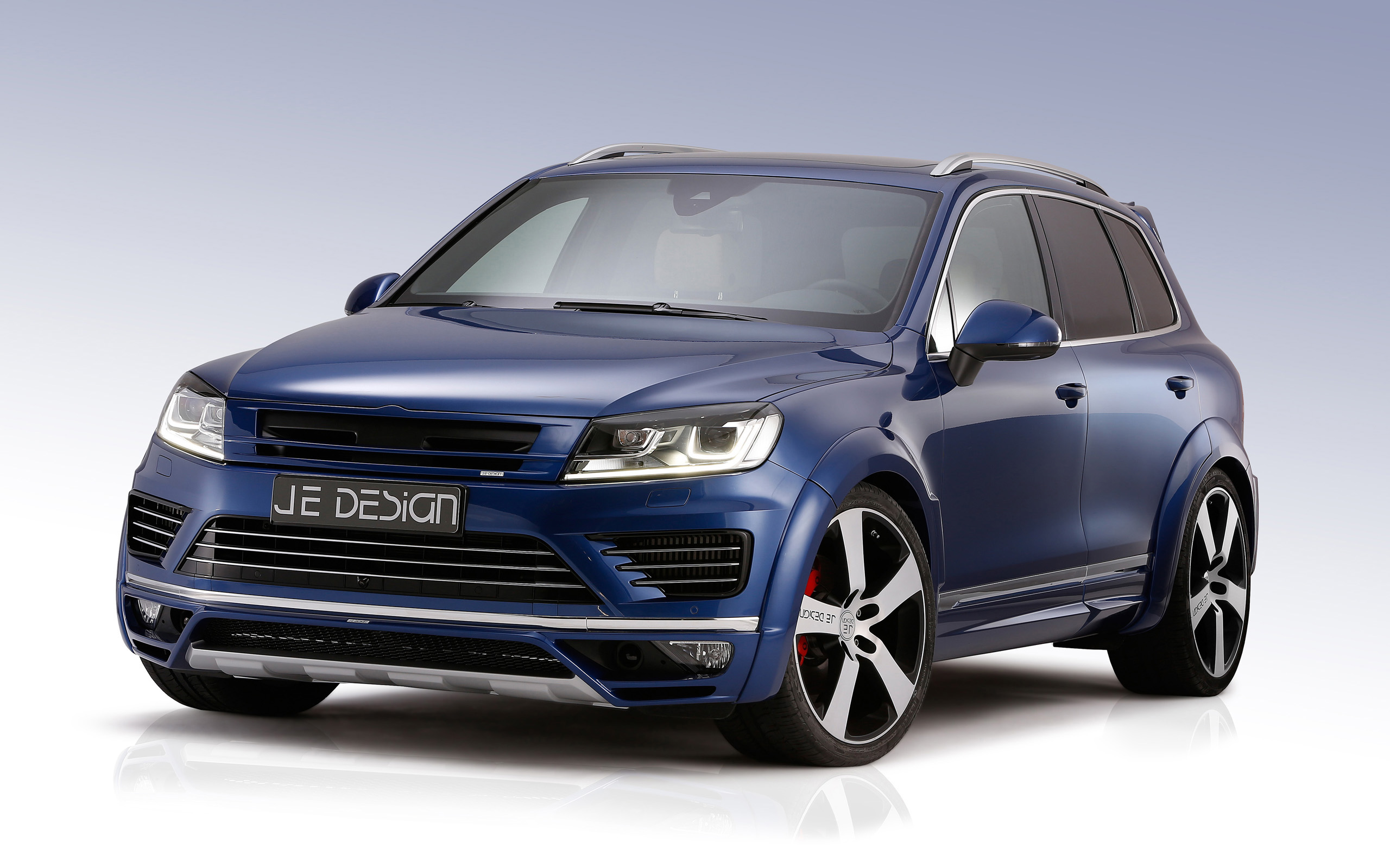 Volkswagen Touareg R-Line Wallpapers