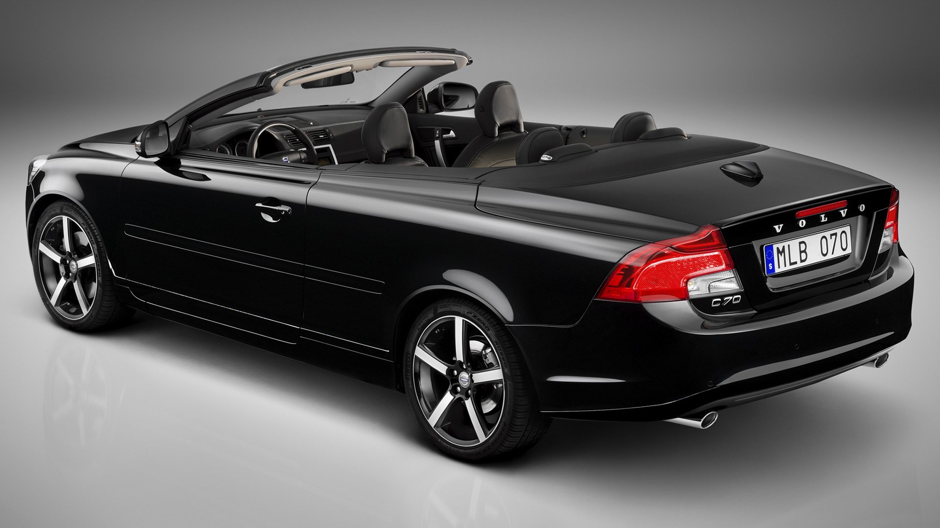 Volvo C70 Wallpapers