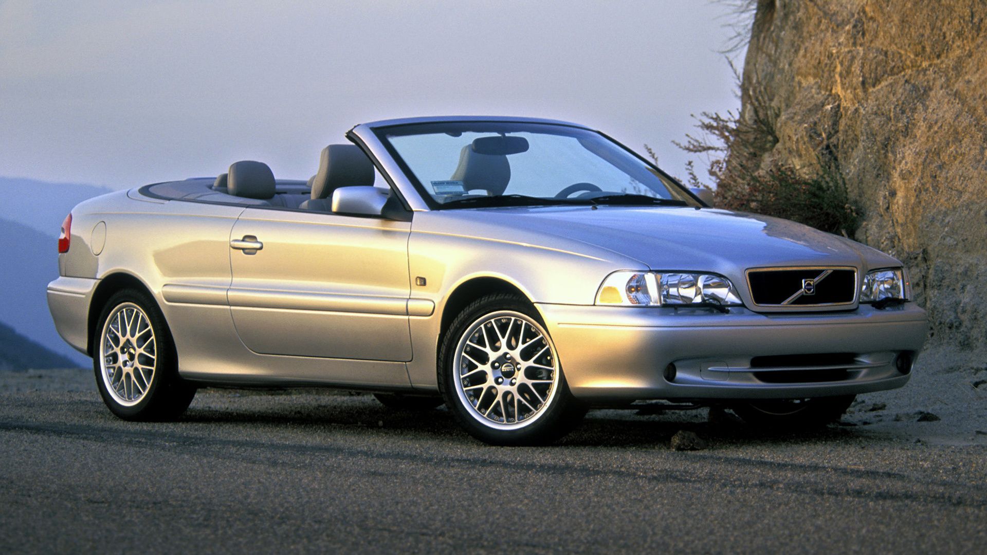 Volvo C70 Wallpapers