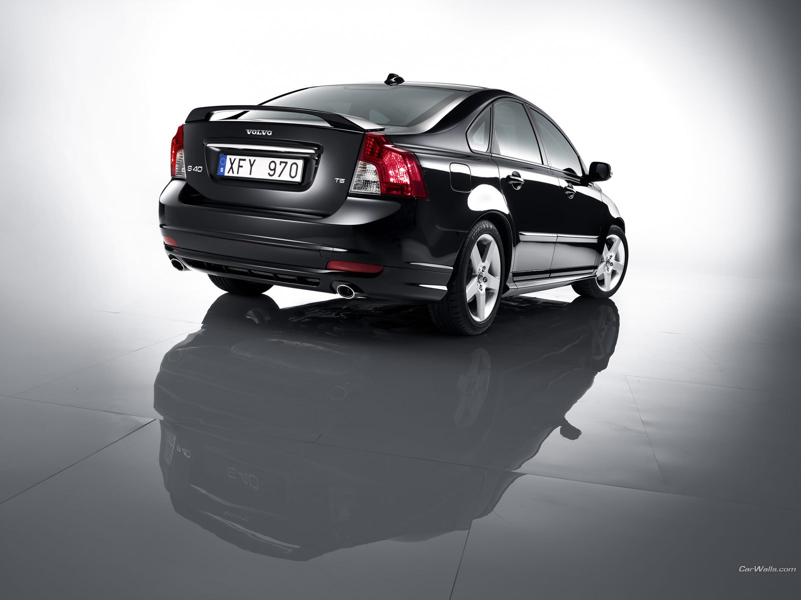 Volvo S40 Wallpapers