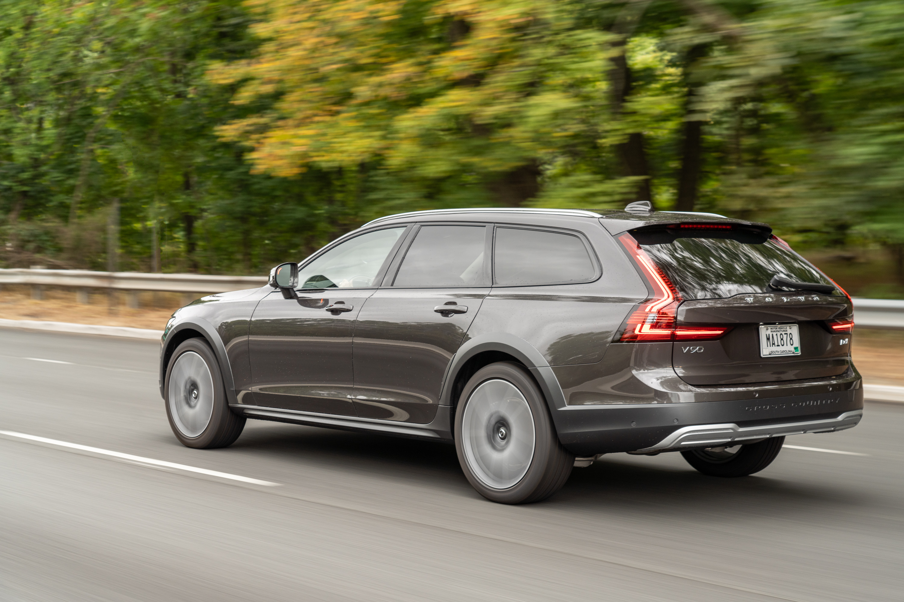 Volvo V90 B6 Awd Wallpapers