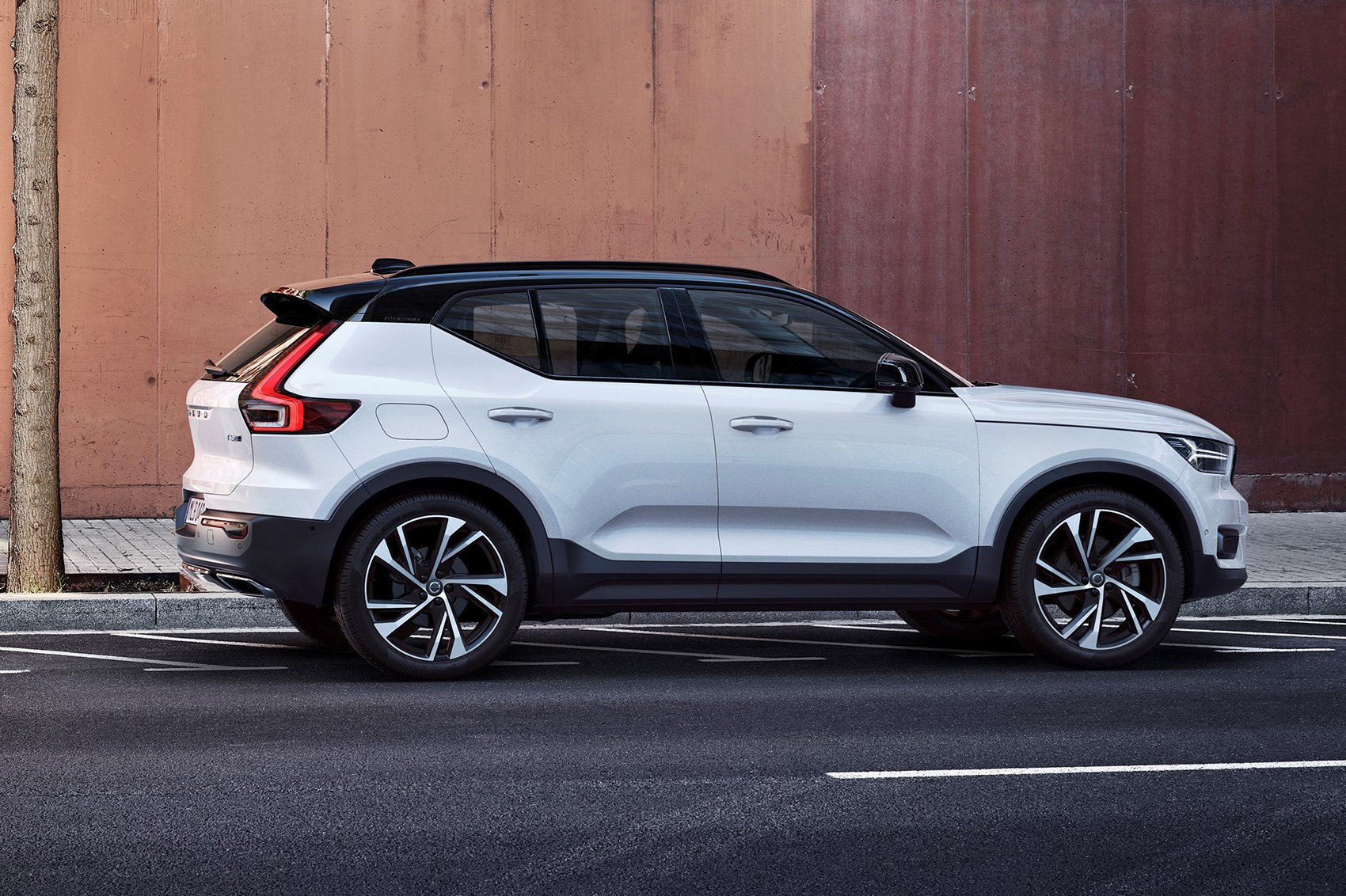 Volvo Xc40 T4 Wallpapers