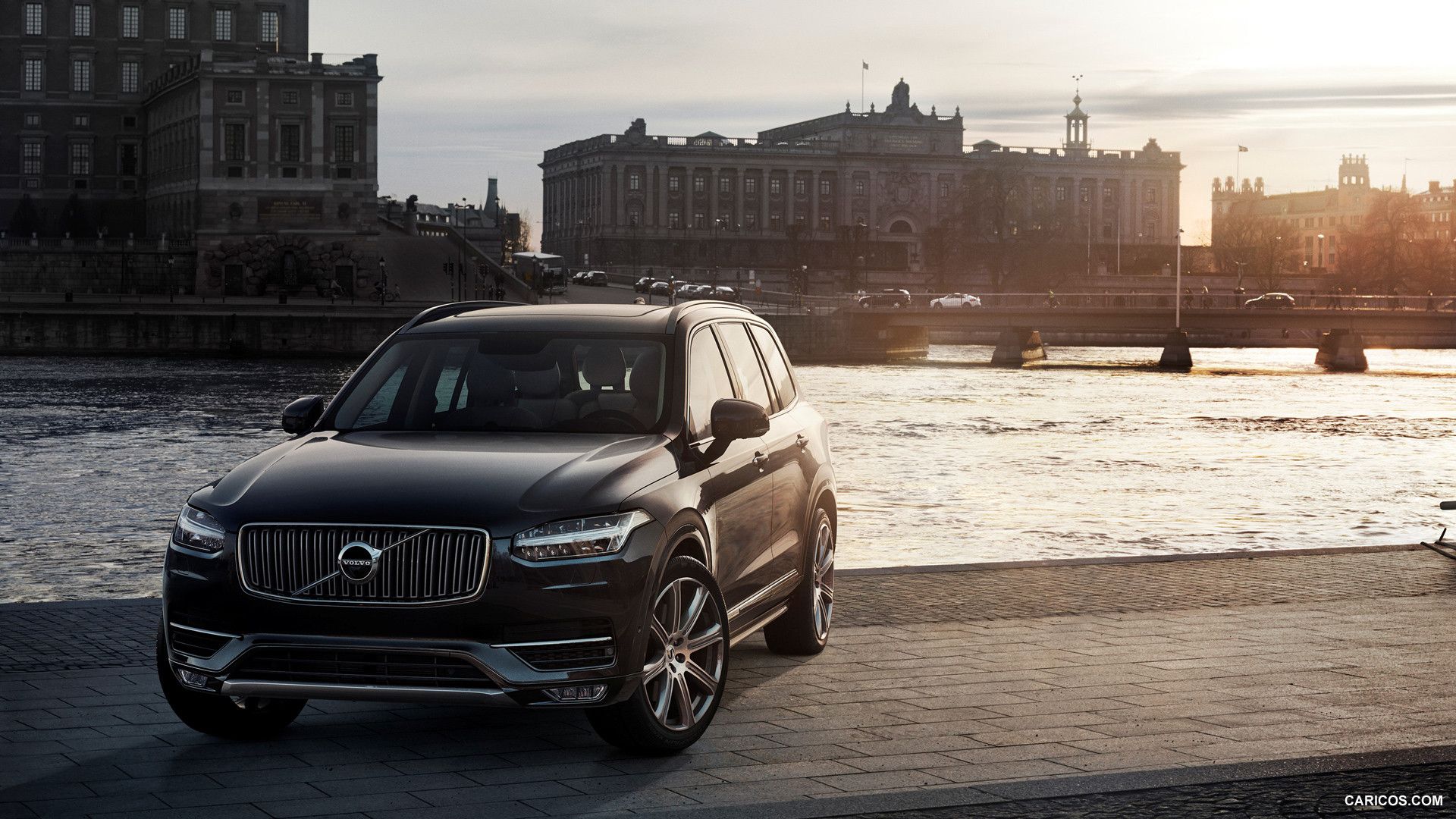 Volvo Xc90 Wallpapers