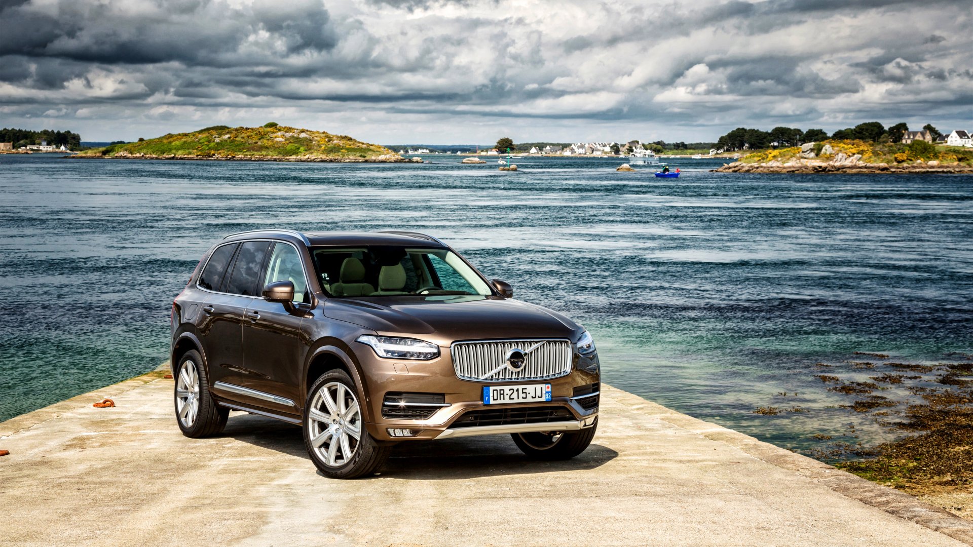 Volvo Xc90 Wallpapers