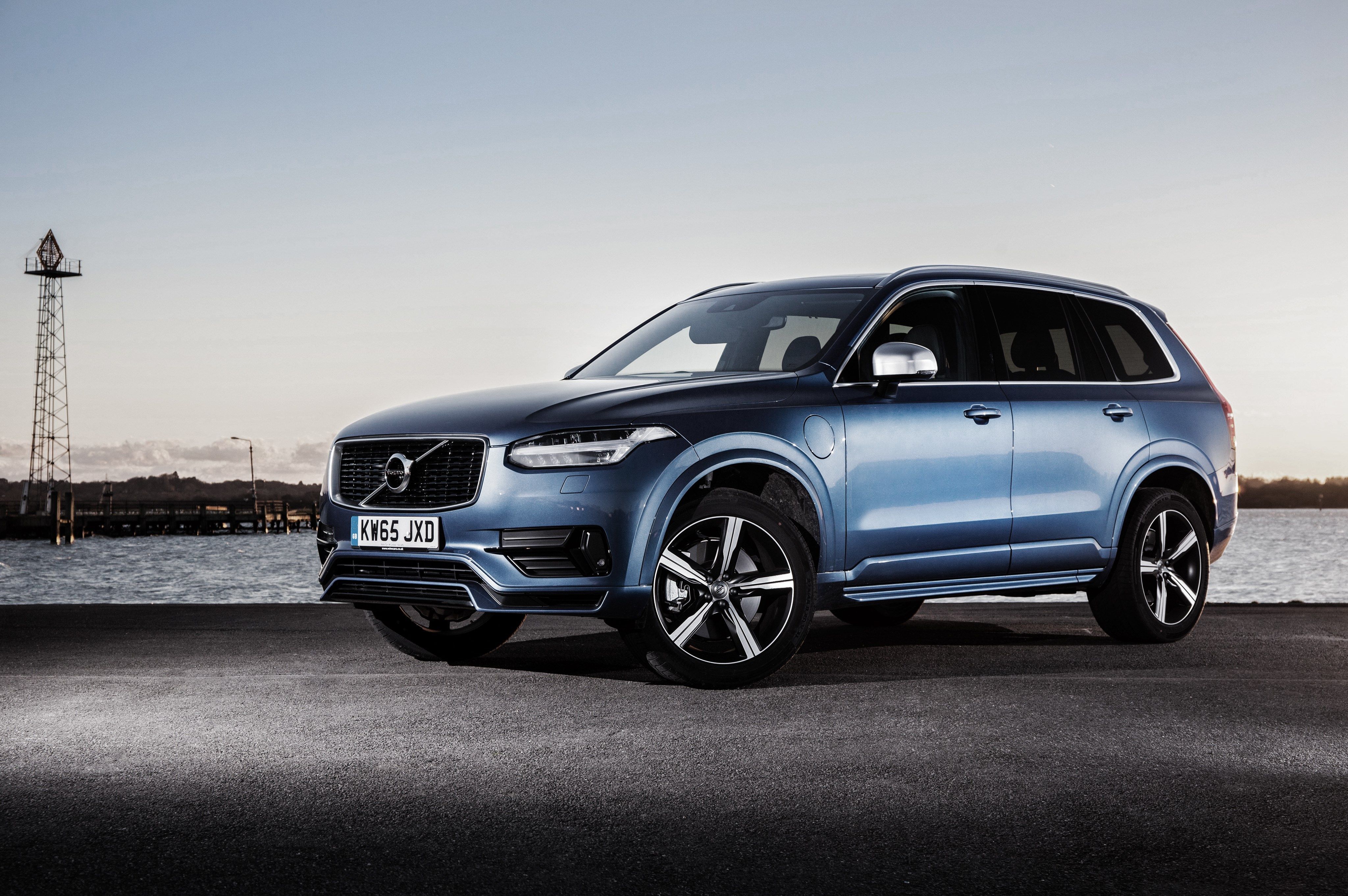 Volvo Xc90 Wallpapers