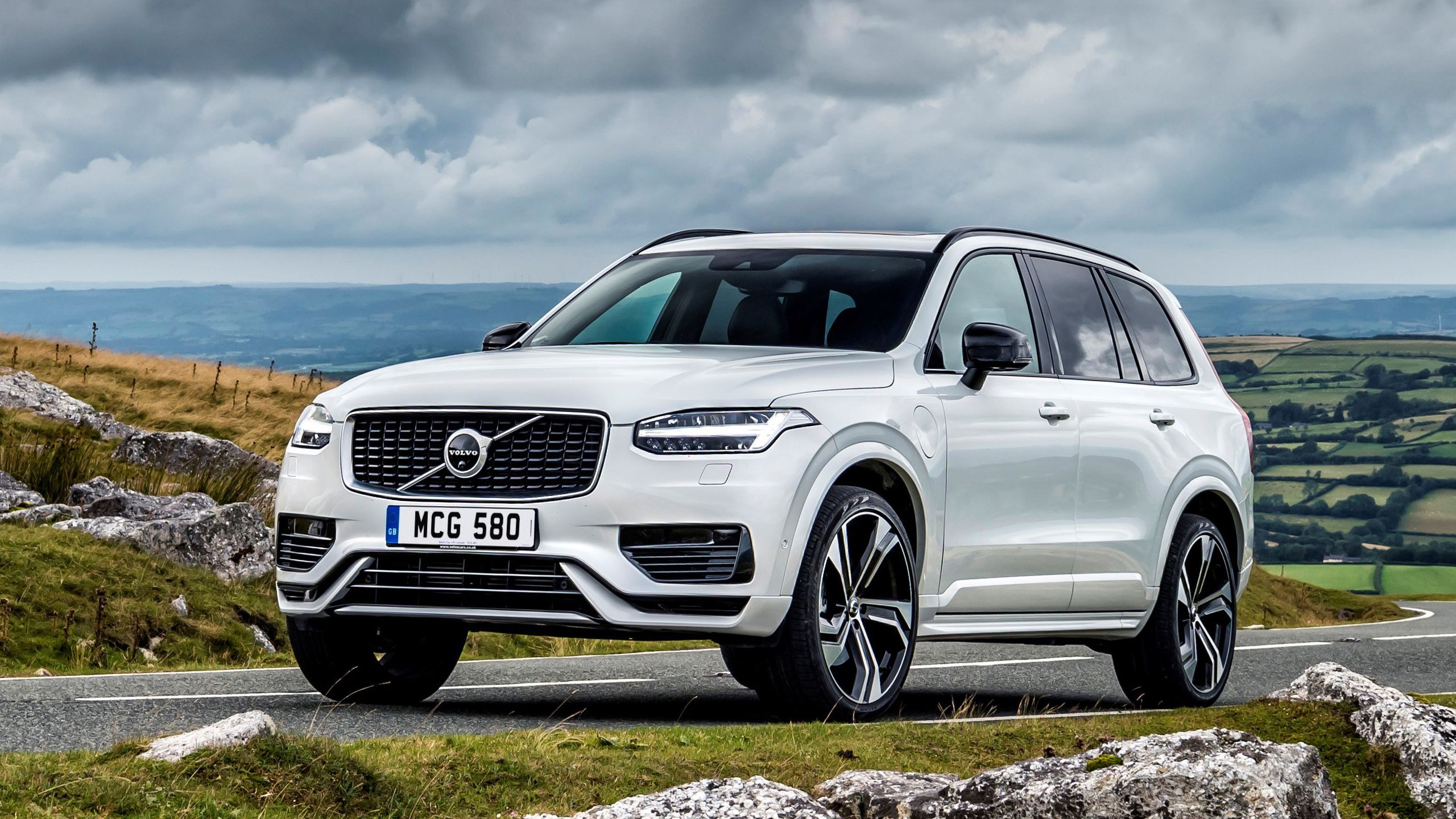 Volvo Xc90 Wallpapers