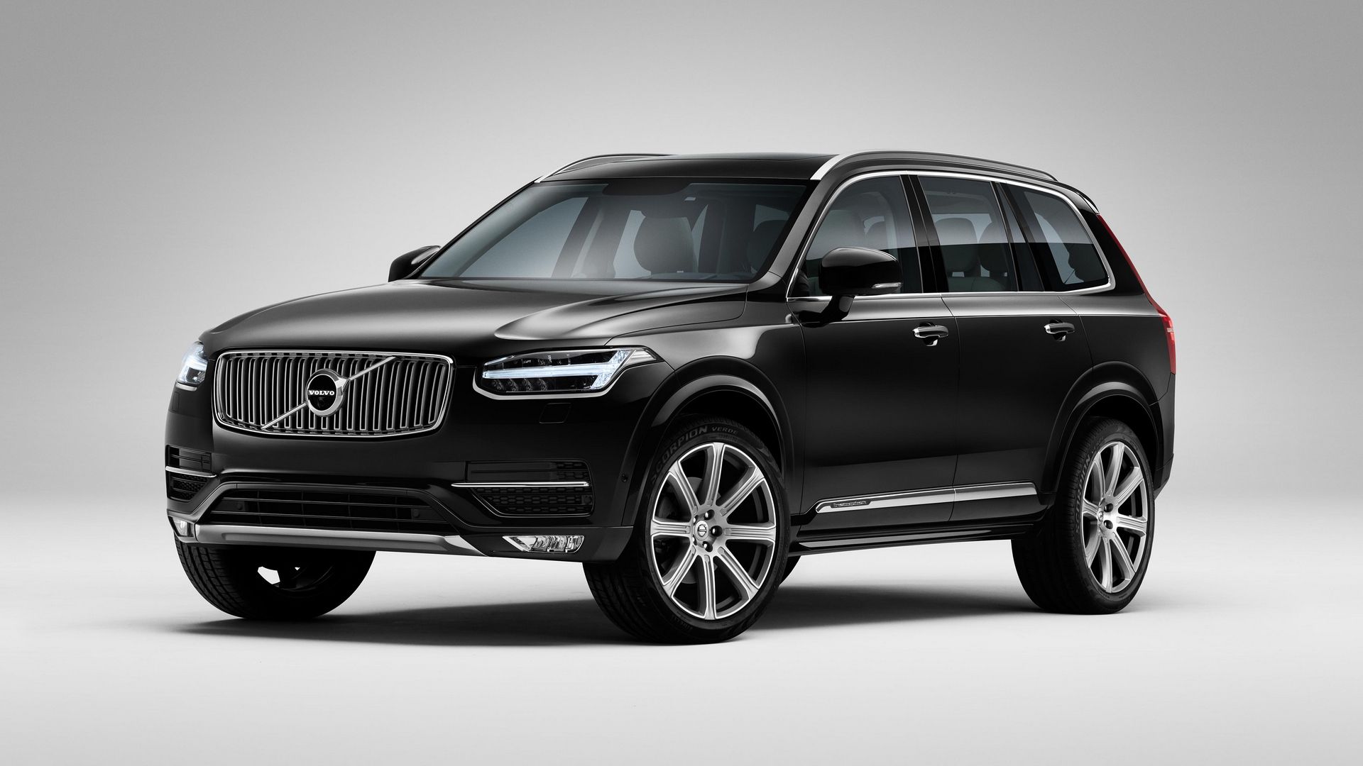 Volvo Xc90 Wallpapers