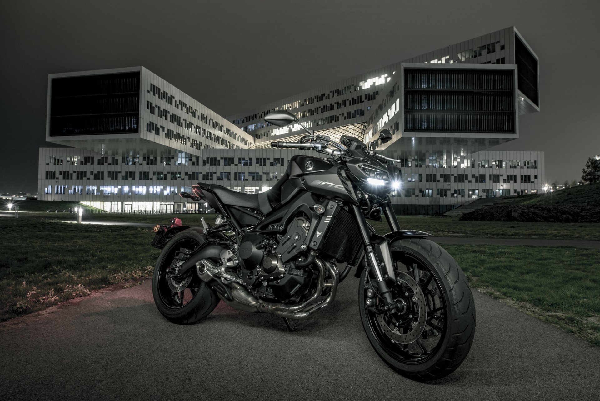 Yamaha Mt-09 Wallpapers