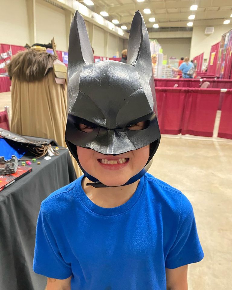 Batman Kid Cosplay
 Wallpapers