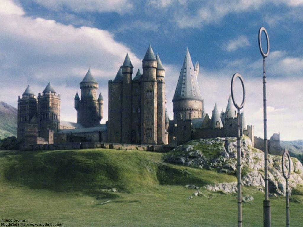 Hogwarts Harry Potter School
 Wallpapers