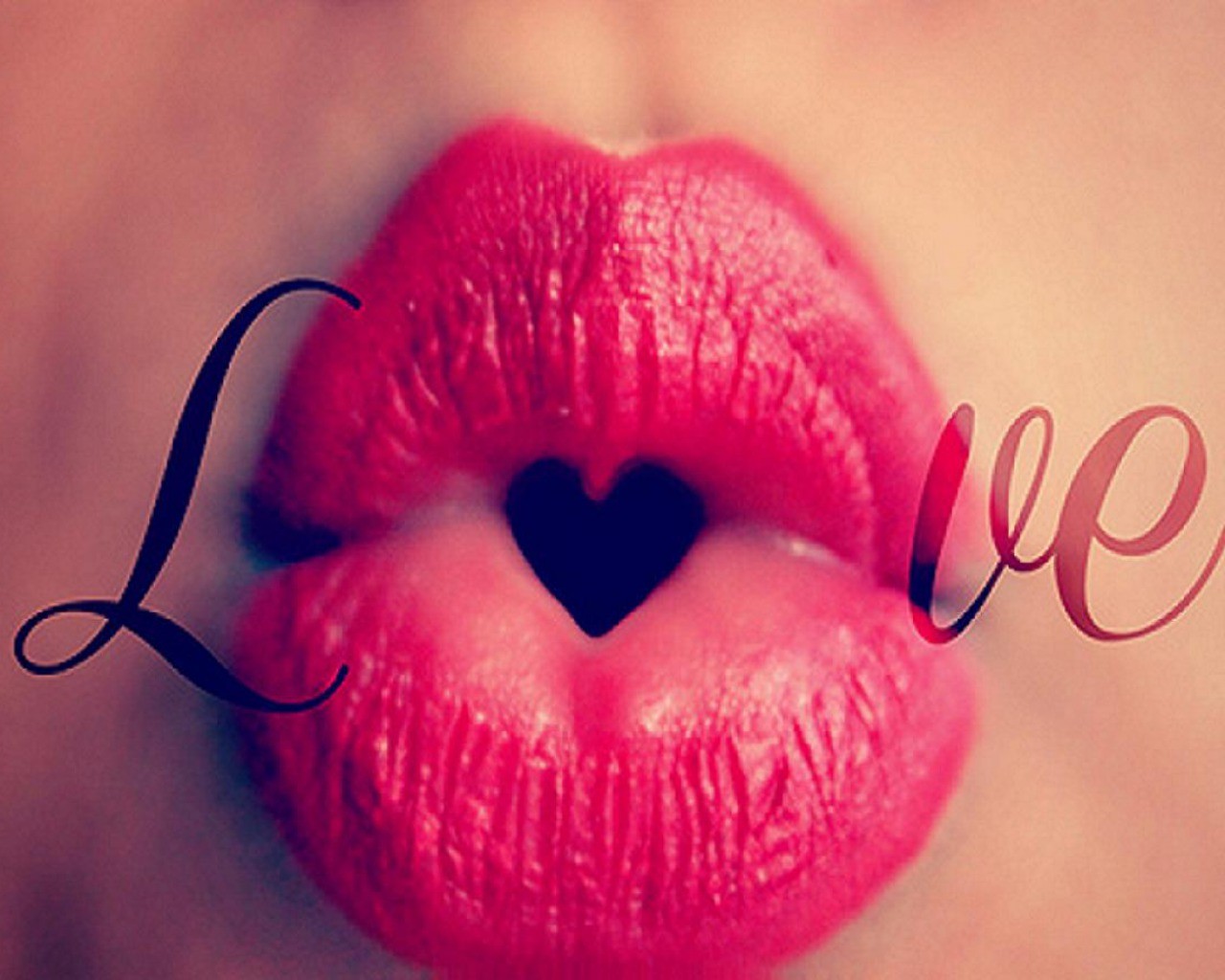 Lips Wallpapers