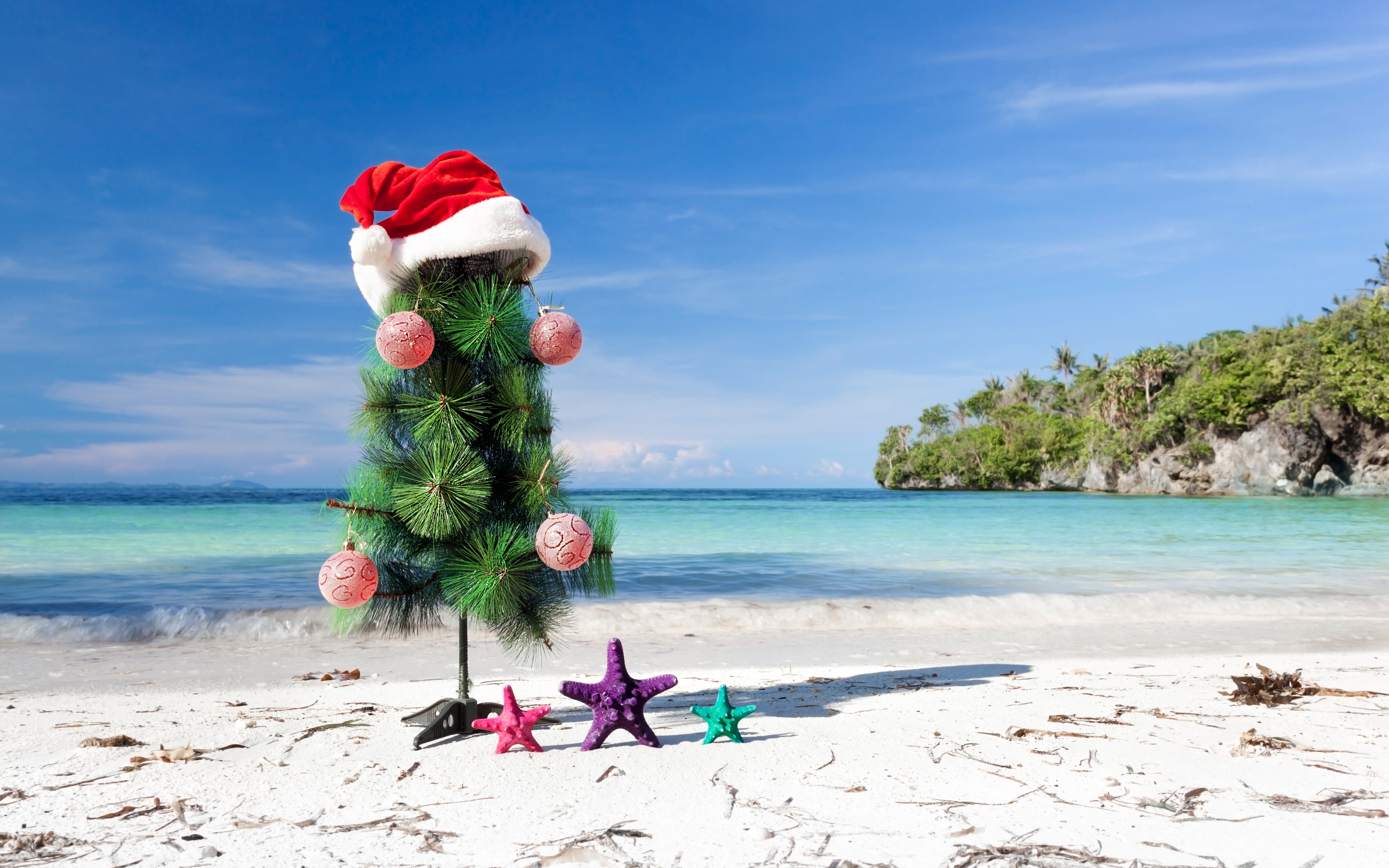 Christmas Beach Wallpapers