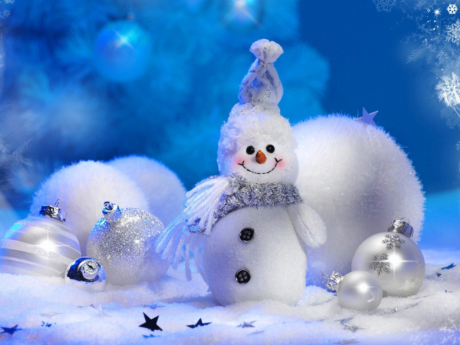 Christmas Cute Snowman Toy Wallpapers