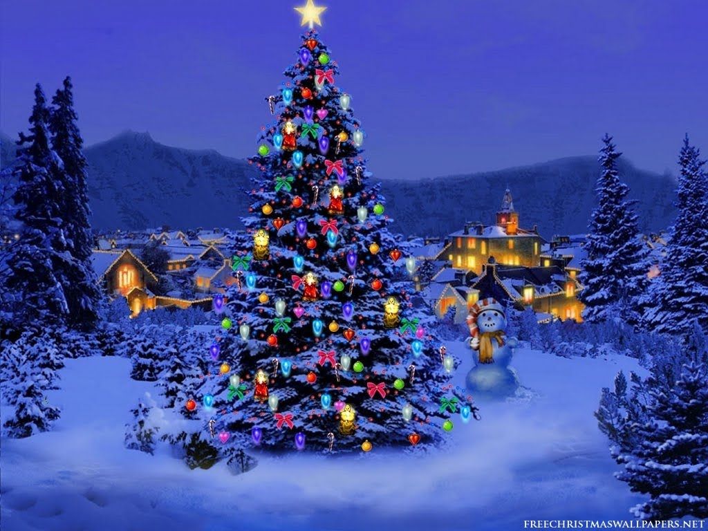 Christmas Tree With Light Decorations Wallpapers