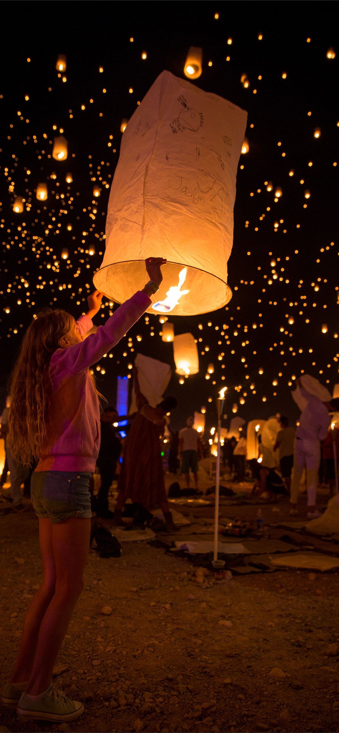 Floating Lanterns Festival Wallpapers