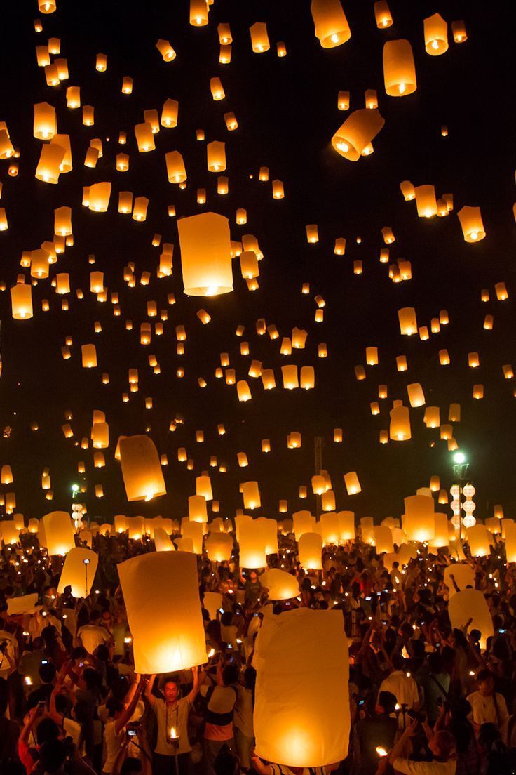 Floating Lanterns Festival Wallpapers