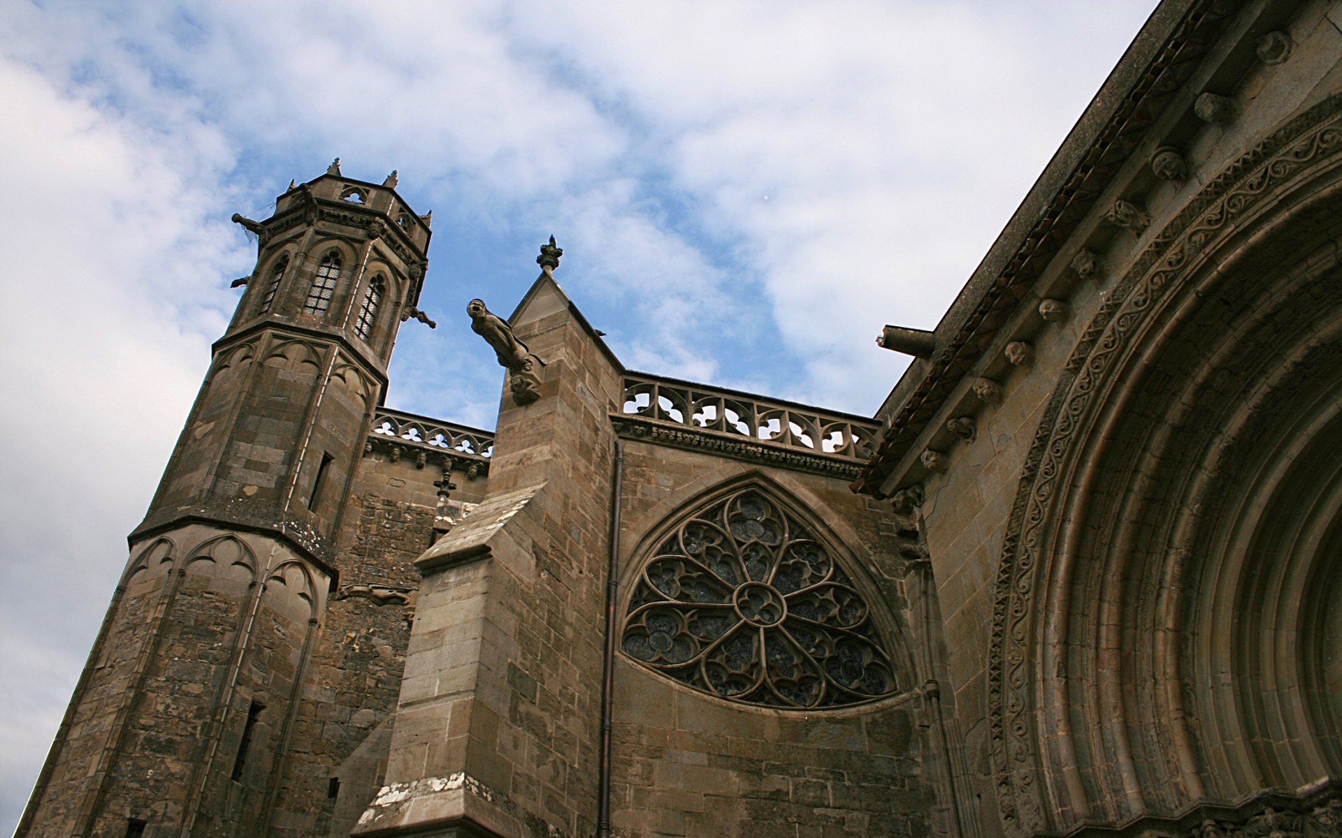 Basilica Of St. Nazaire And St. Celse, Carcassonne Wallpapers