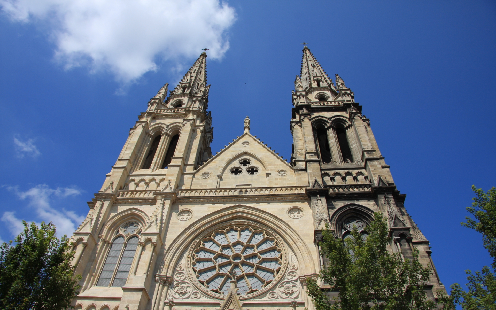 Bordeaux Cathedral Wallpapers