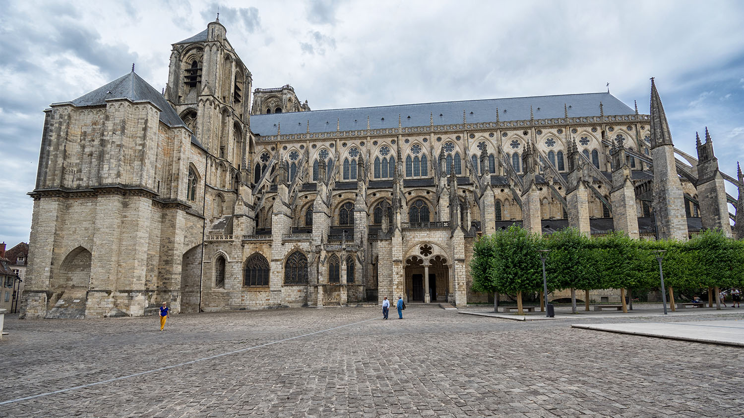 Bourges Cathedral Wallpapers