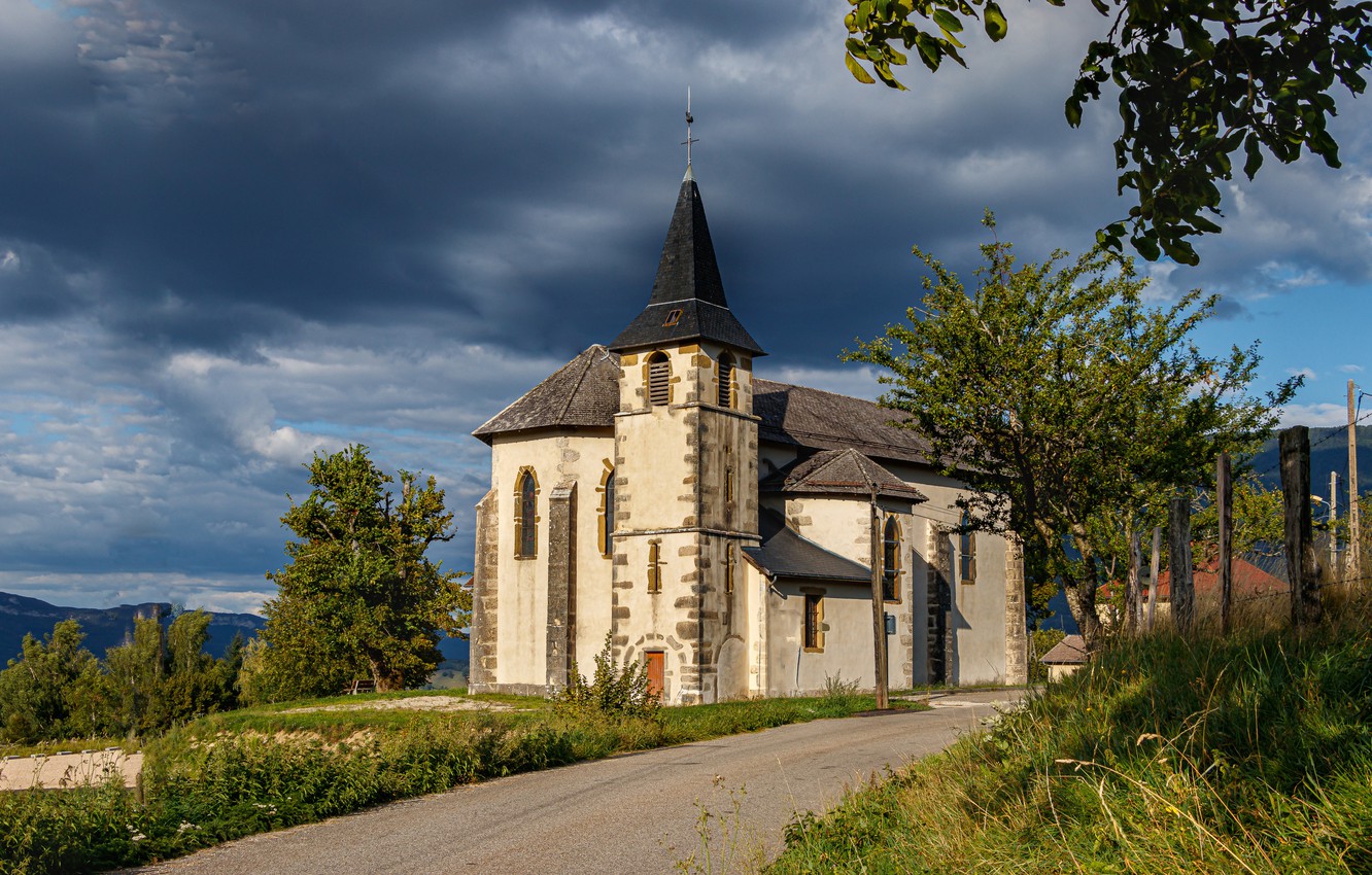 Church Of Saint-Pierre Wallpapers