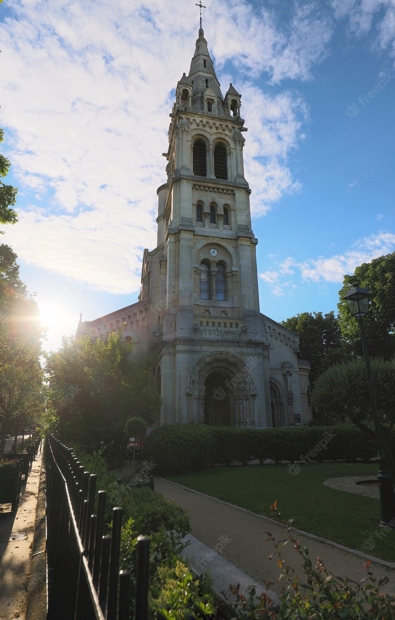 Church Of Saint-Pierre Wallpapers