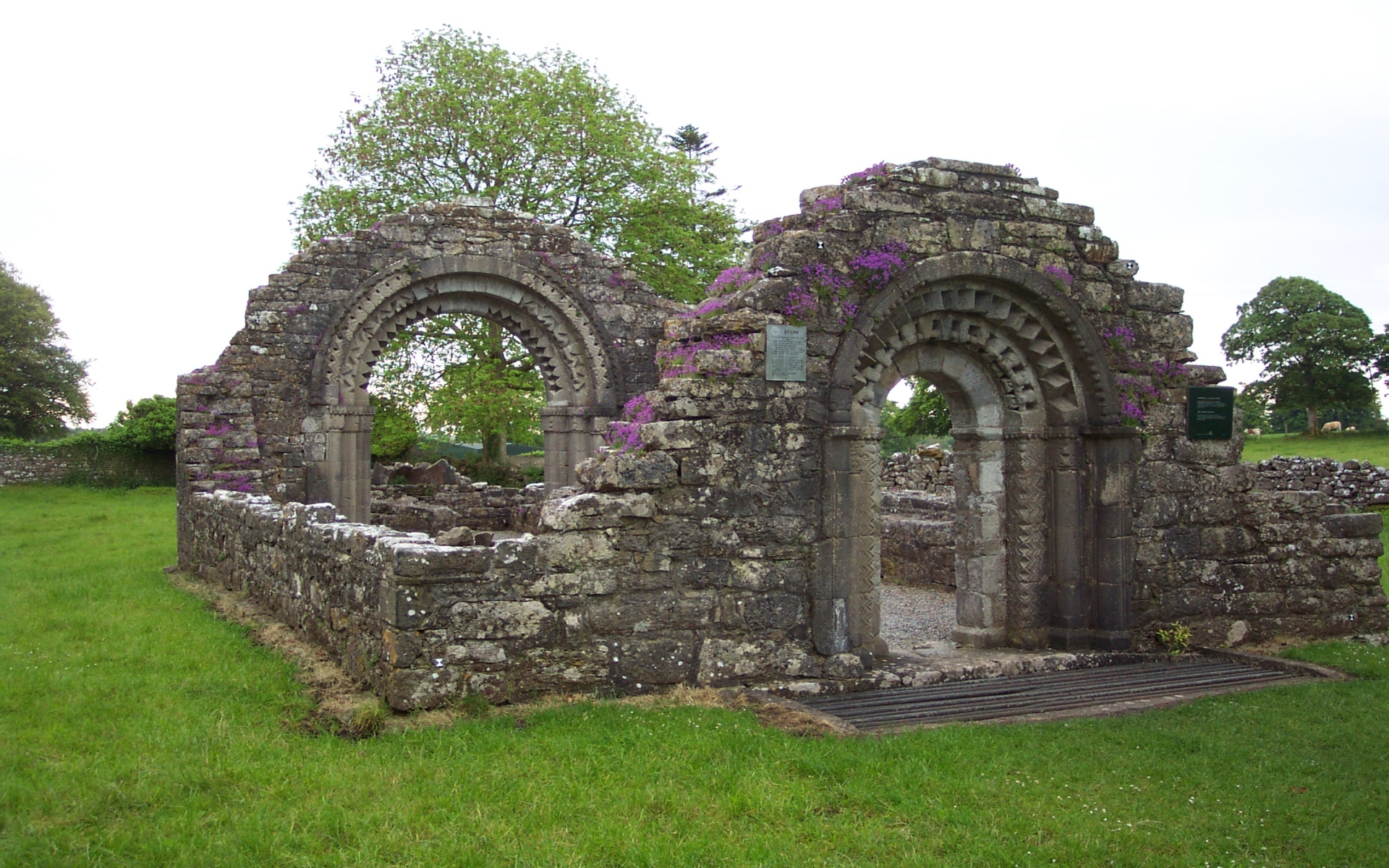 Clonmacnoise Monastery Wallpapers