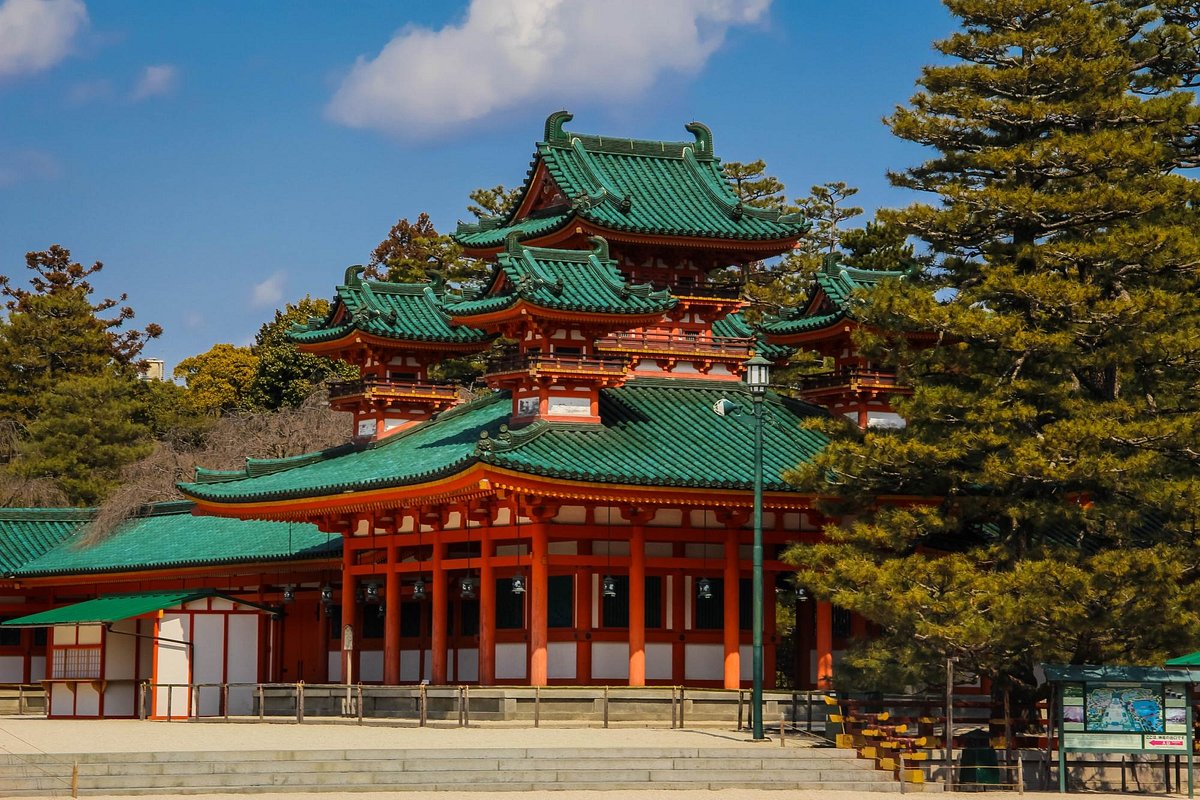 Heian Shrine Wallpapers