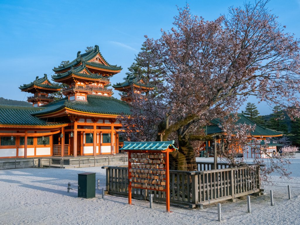 Heian Shrine Wallpapers