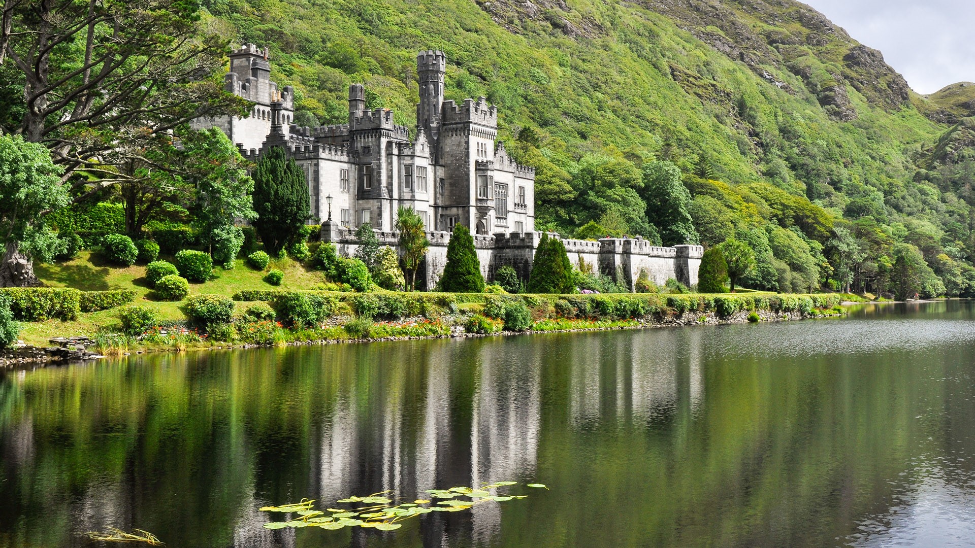 Kylemore Abbey Wallpapers