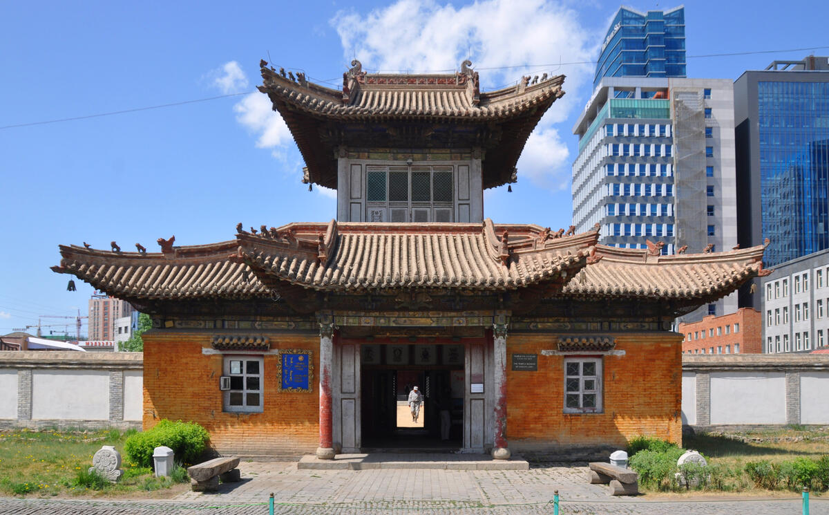 Lama Temple Wallpapers