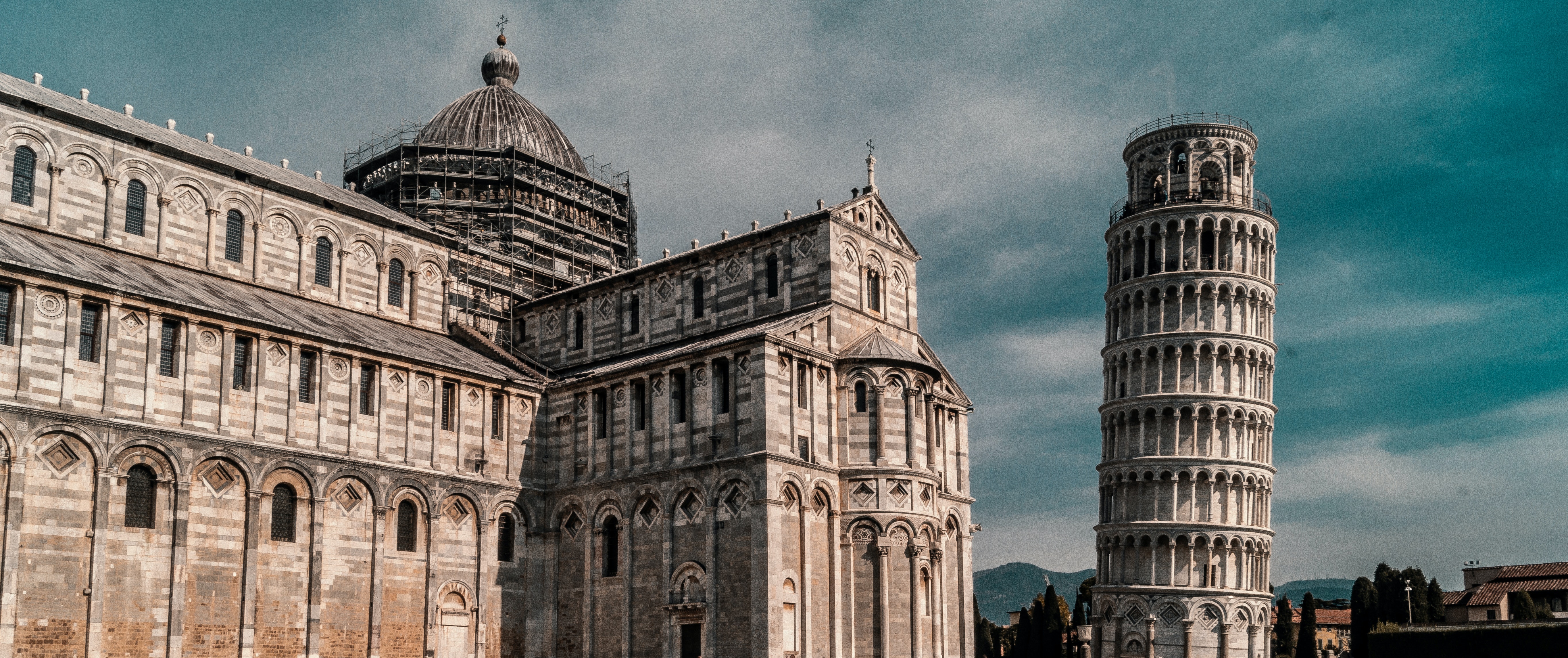 Piazza Dei Miracoli Wallpapers