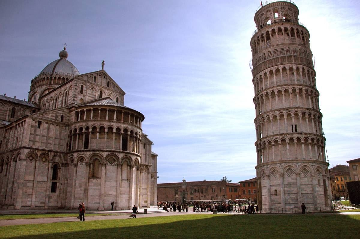 Piazza Dei Miracoli Wallpapers