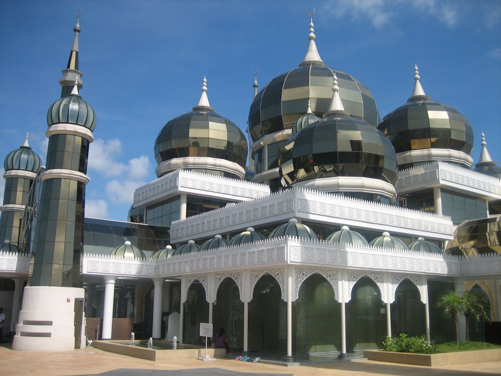 The Crystal Mosque Wallpapers