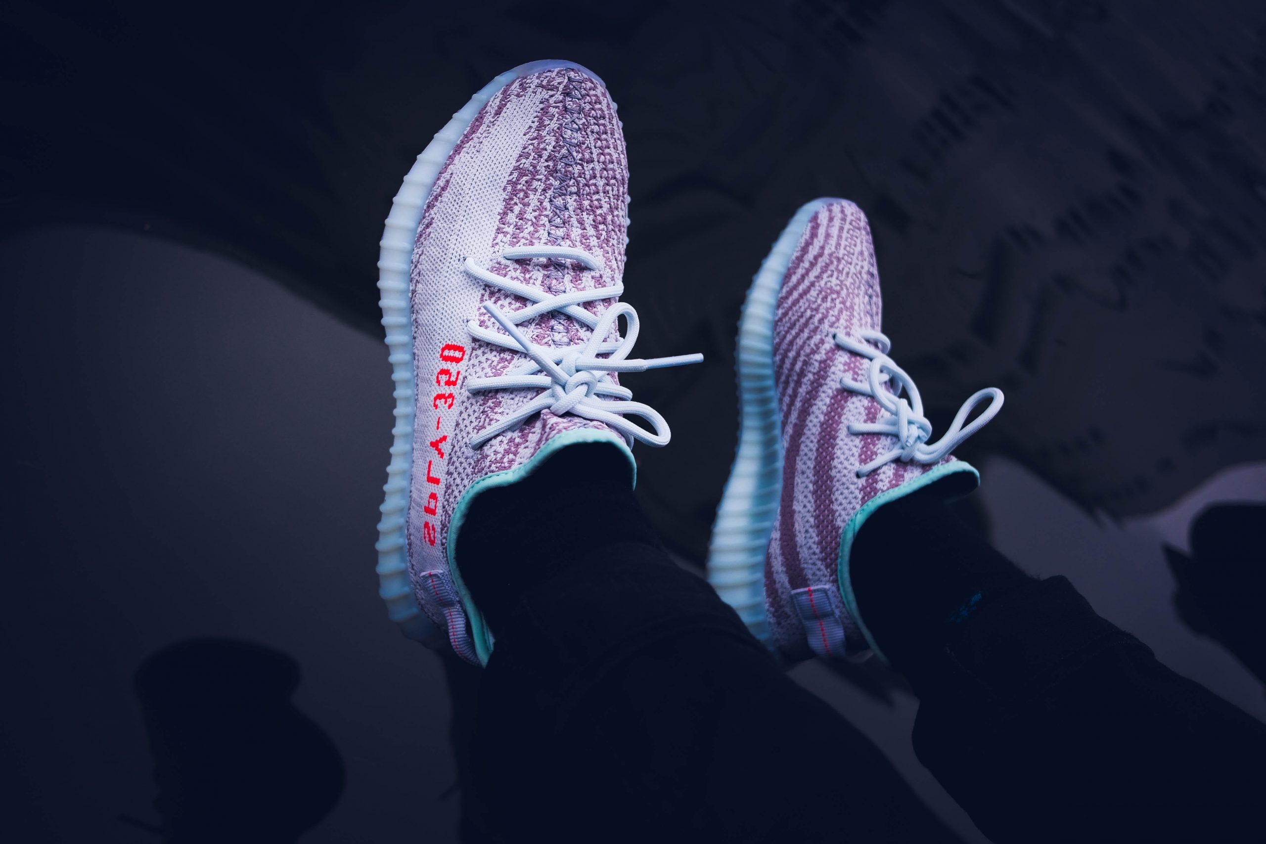 Adidas Yeezy Boost 350 V2 Wallpapers