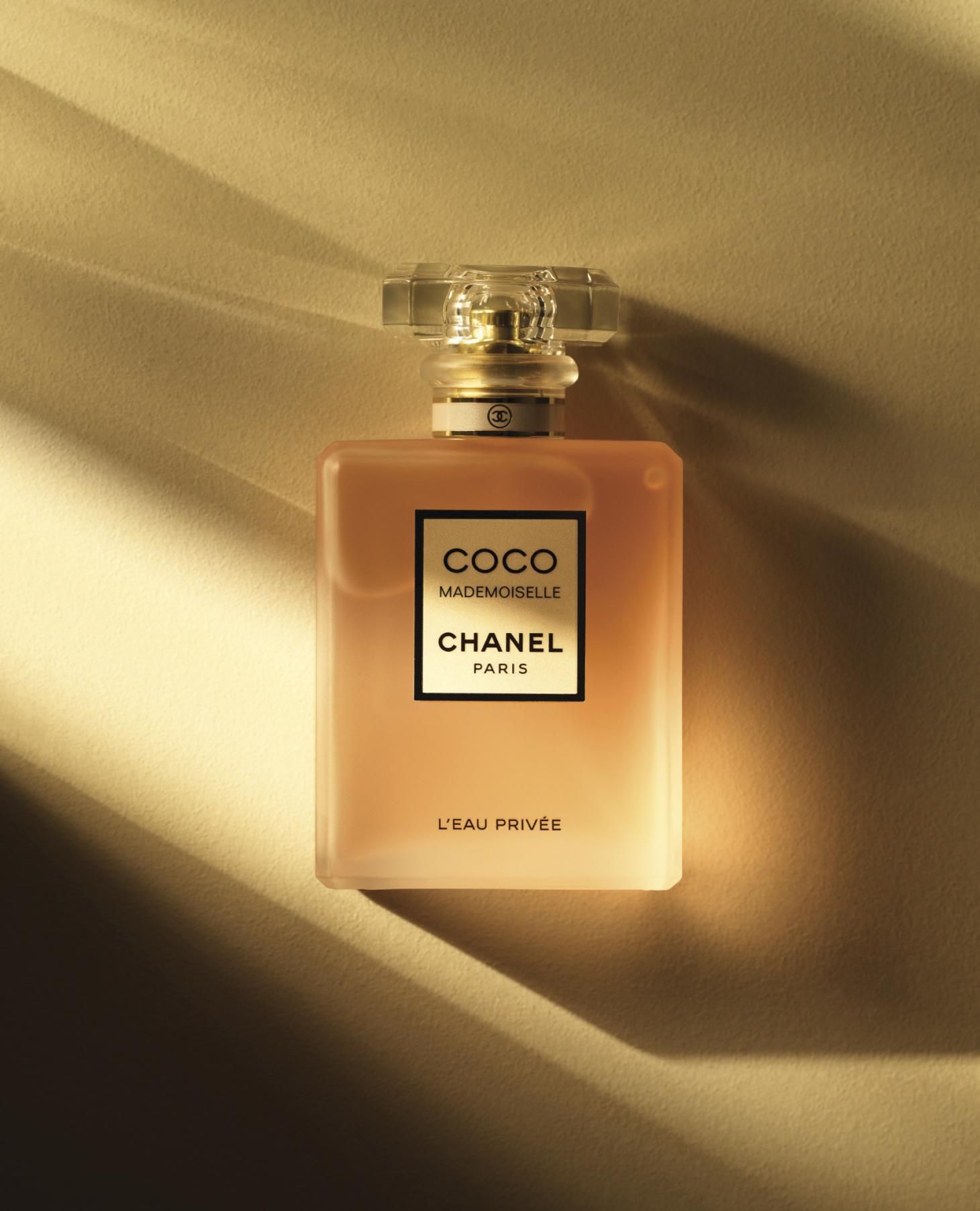 Chanel Perfume Wallpapers