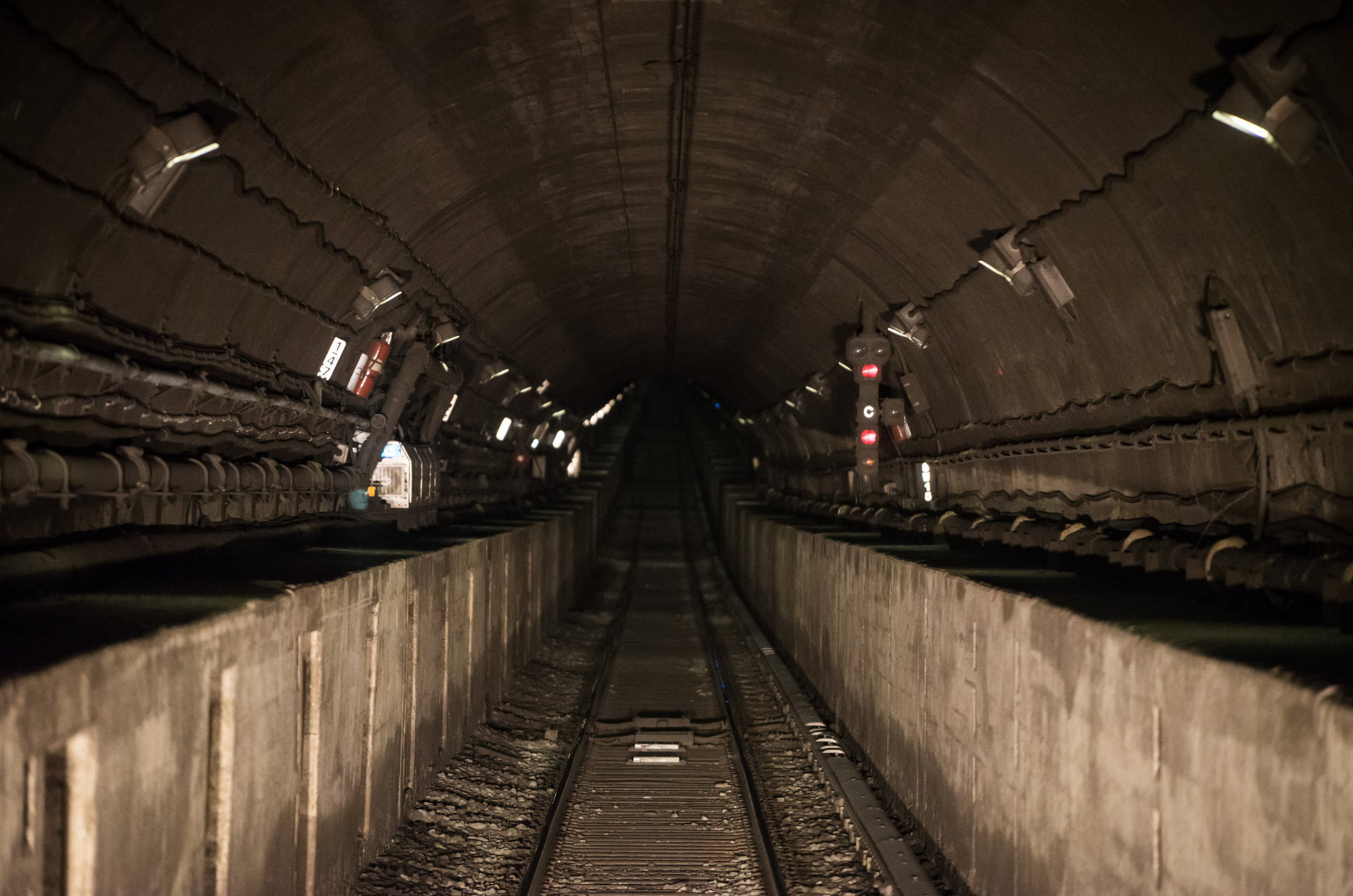 Steel Tunnel Wallpapers