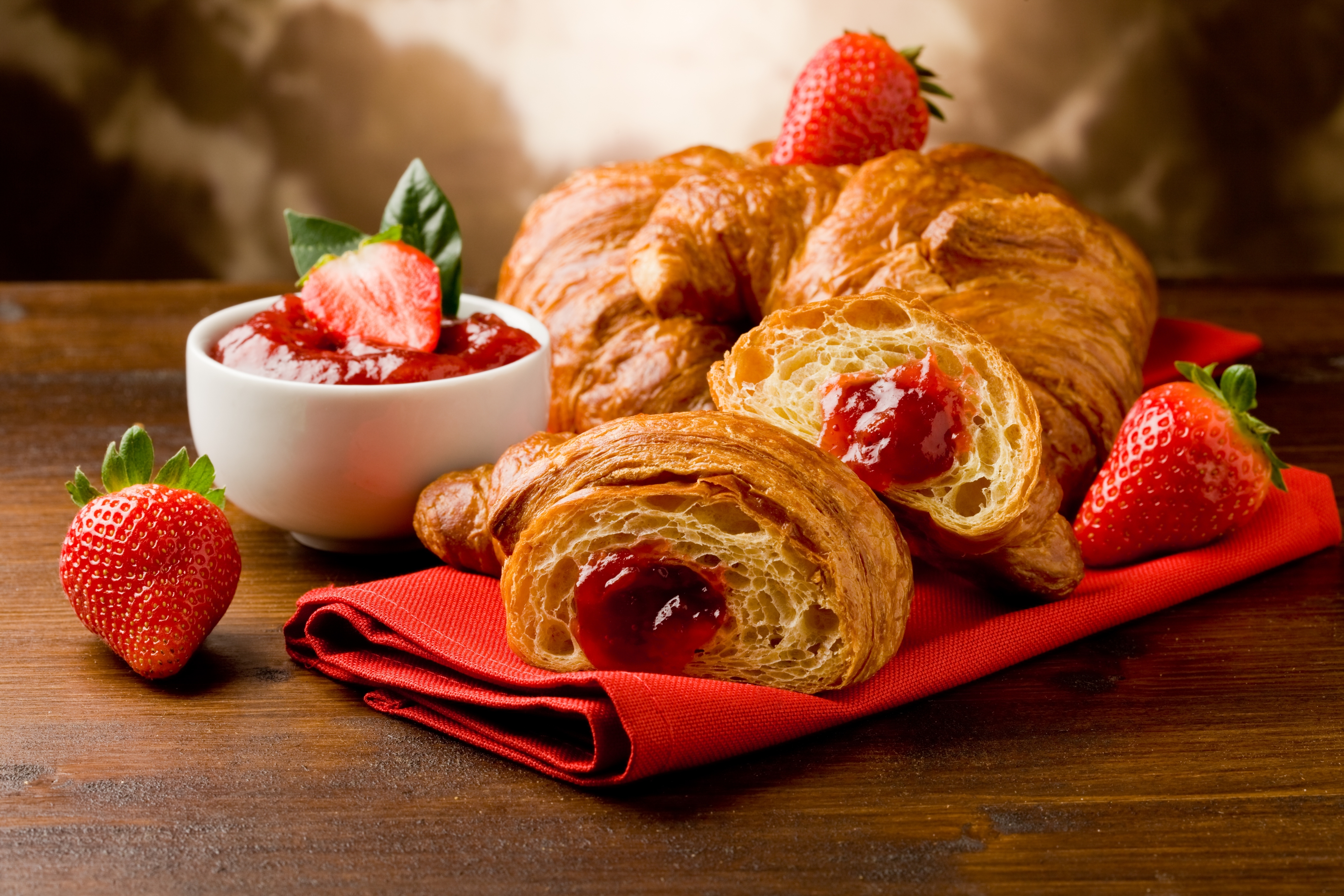 Croissant Wallpapers