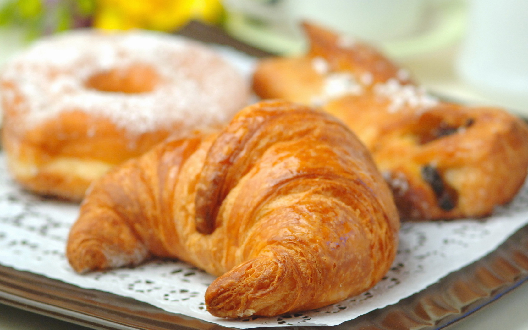 Croissant Wallpapers