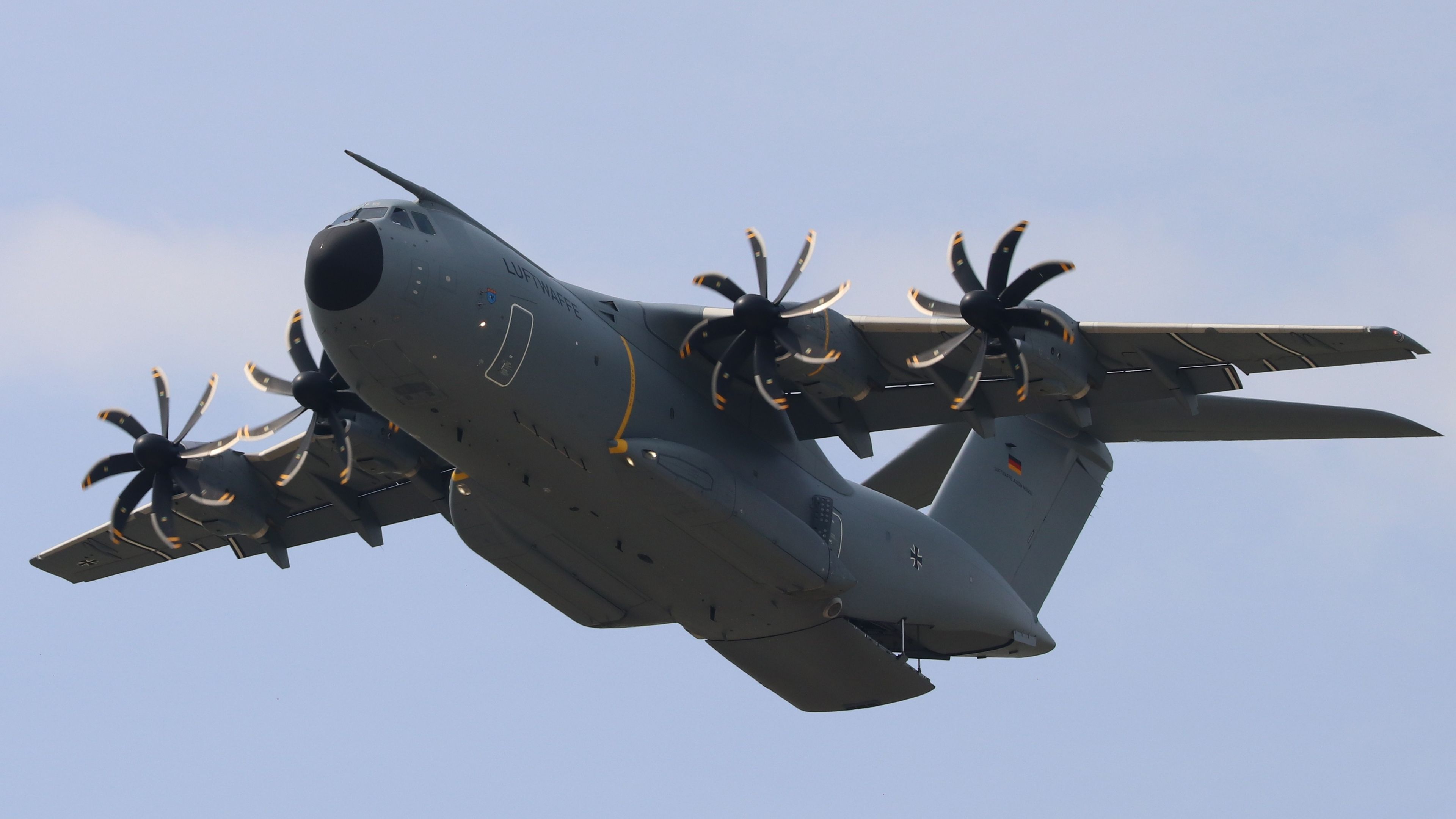 Airbus A400M Wallpapers