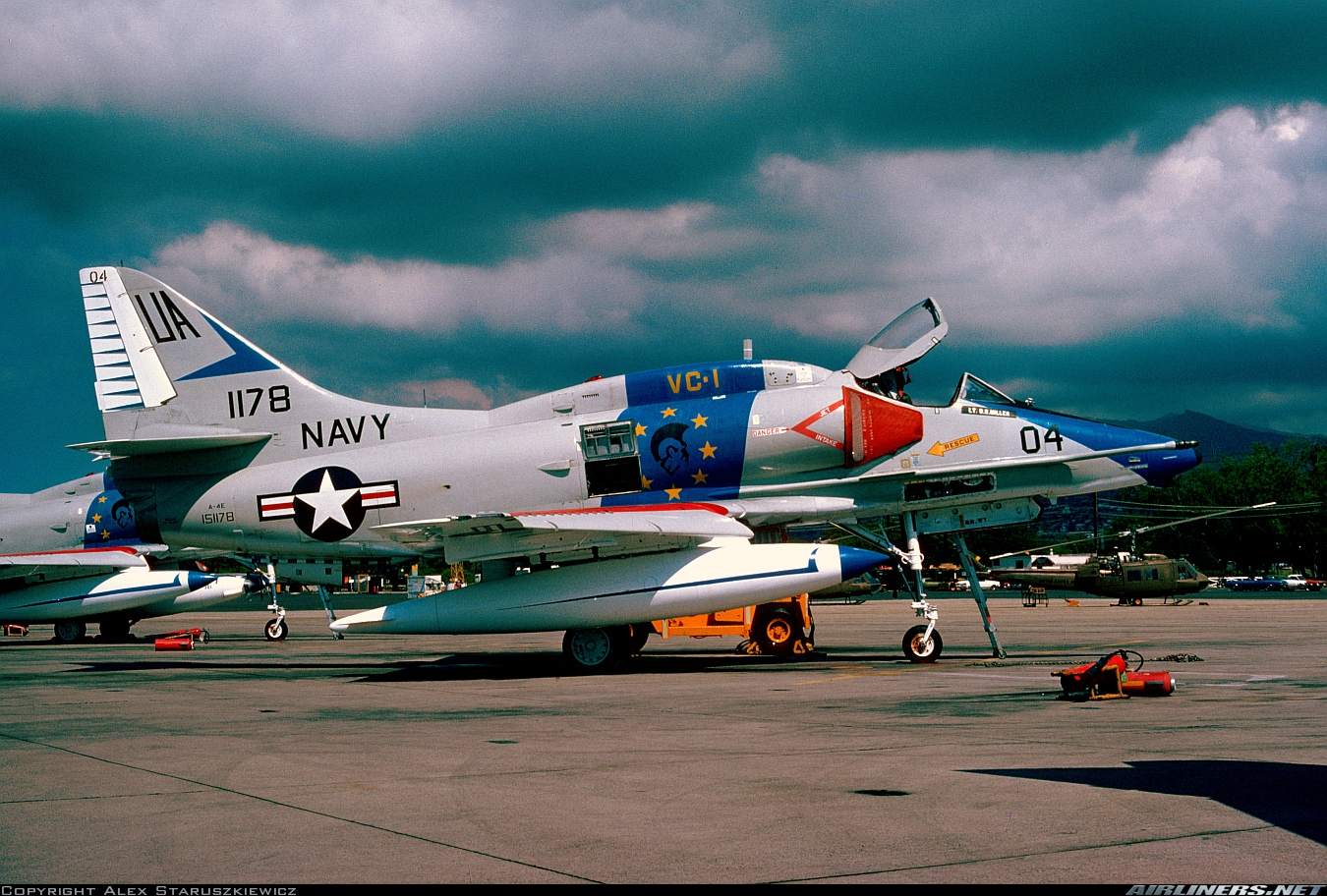 Douglas A-4 Skyhawk Wallpapers