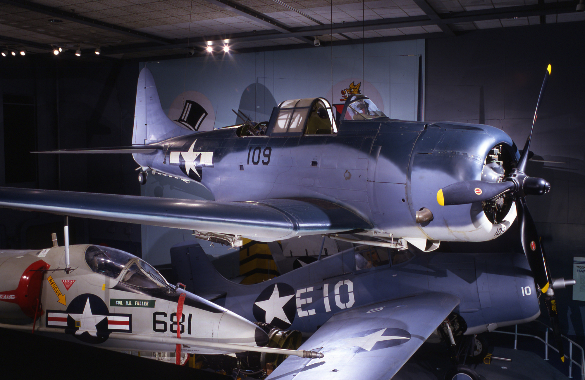 Douglas Sbd Dauntless Wallpapers