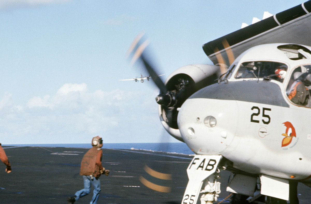 Grumman S-2 Tracker Wallpapers