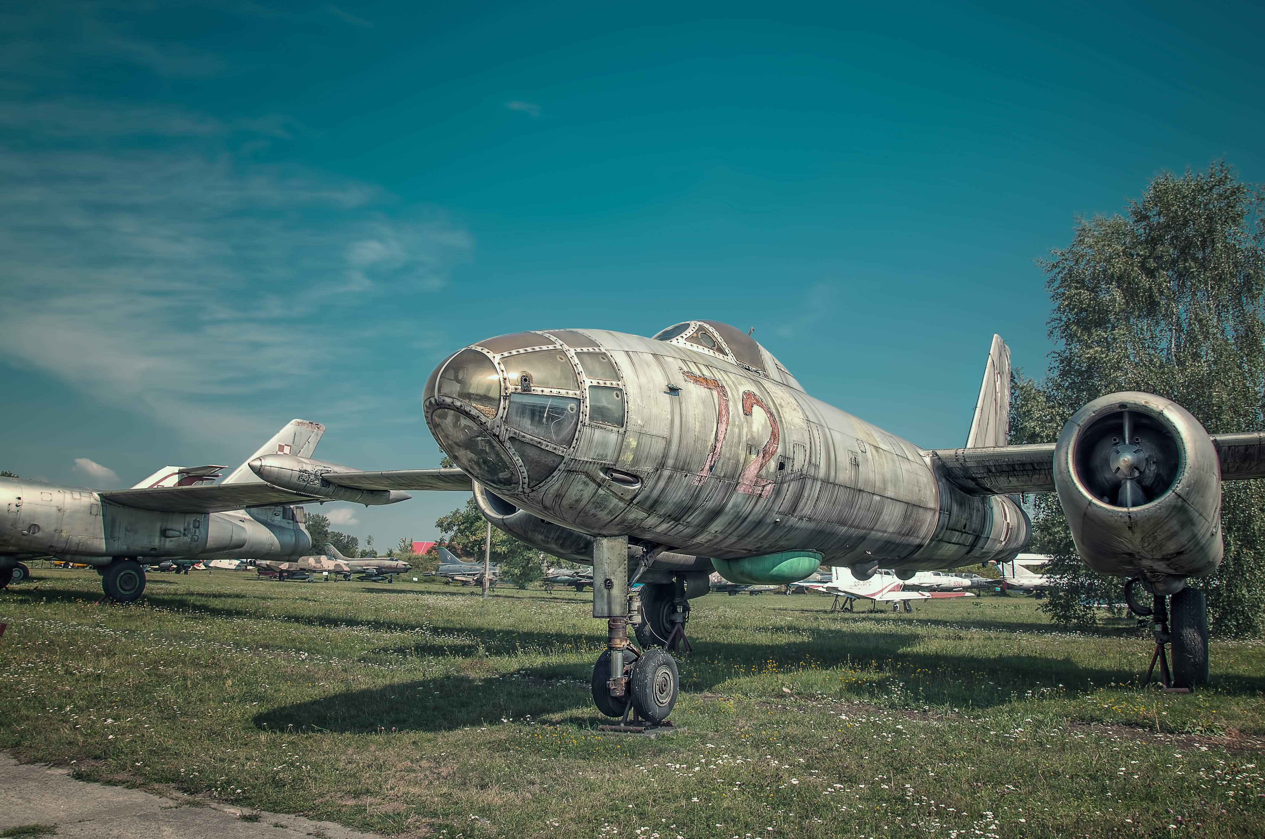 Ilyushin Il-28 Wallpapers