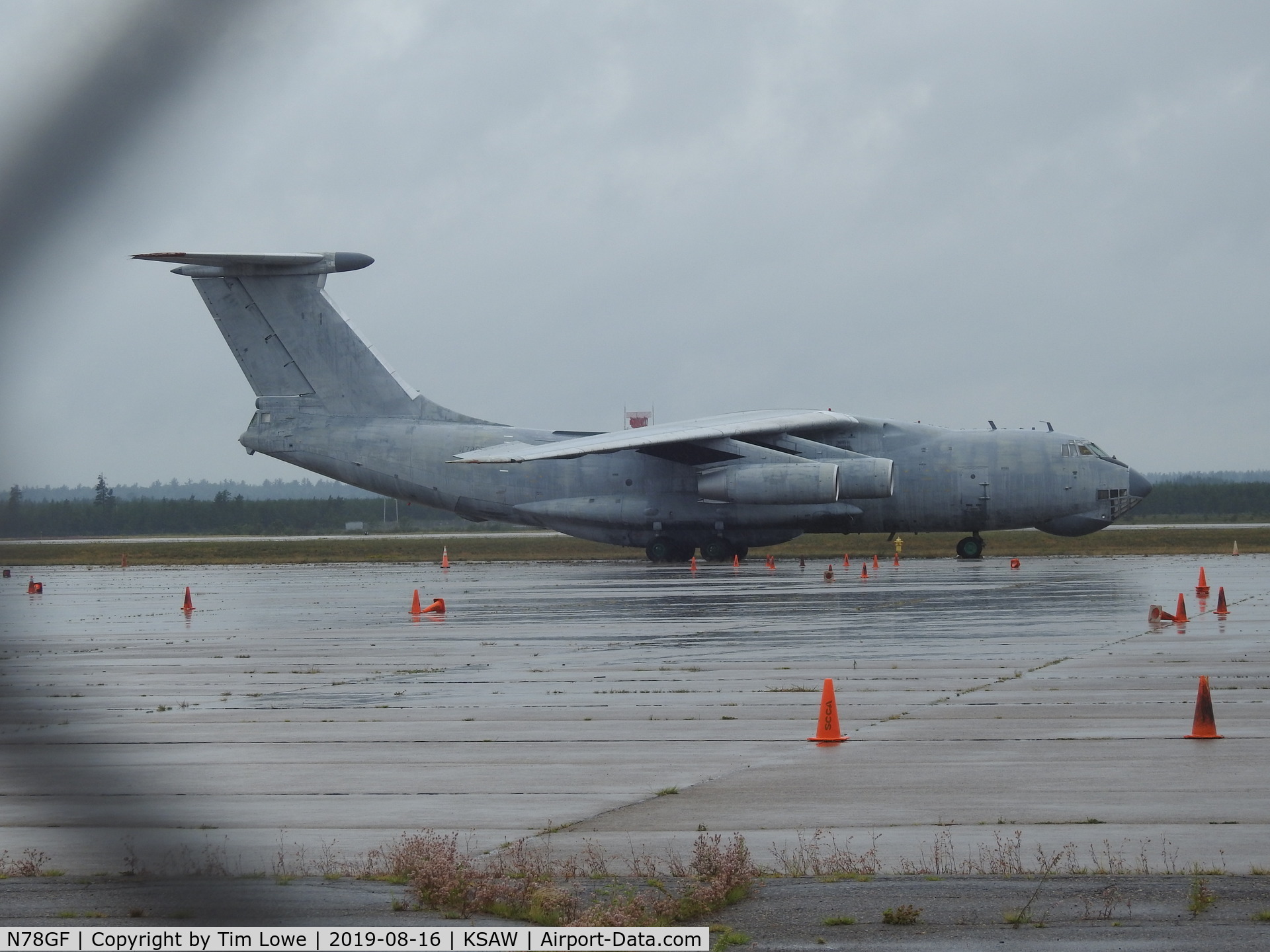 Ilyushin Il-78 Wallpapers