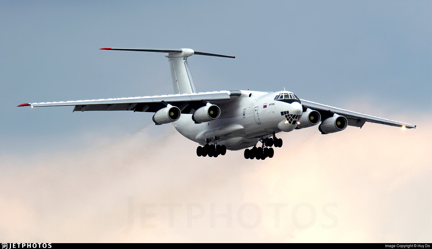 Ilyushin Il-78 Wallpapers