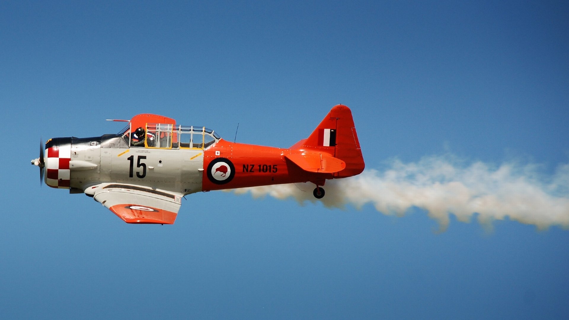 North American T-6 Texan Wallpapers