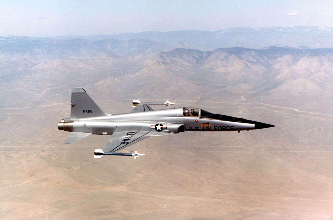 Northrop F-5 Wallpapers