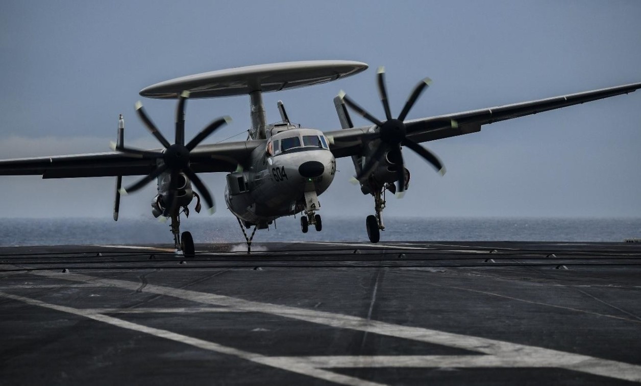 Northrop Grumman E-2 Hawkeye Wallpapers